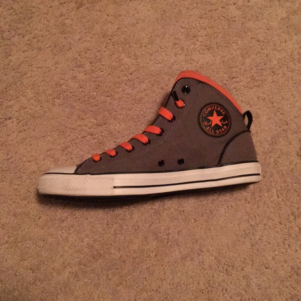 Men’s converse
